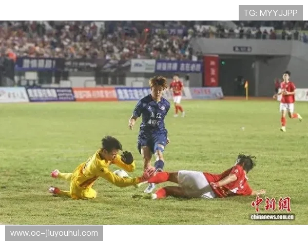 鹰潭队足球教练信息解析及球队战术风格探讨